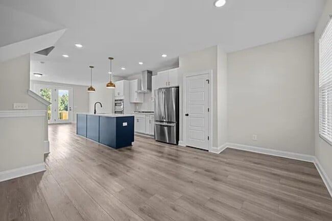 Photo - 1975 Fahey Dr Townhome