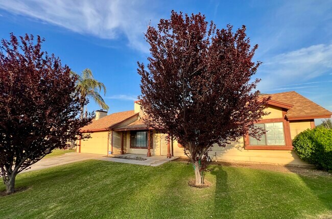 Foto del edificio - 6024 Billabong Ct