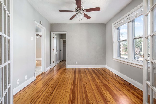 Foto del edificio - 1210 S Newstead Ave