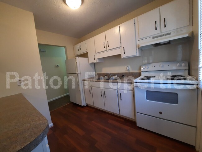 Building Photo - 1655 S. Beltline Blvd. - Outside CoC - R13...