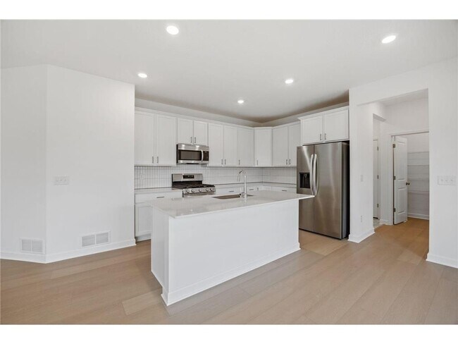 Building Photo - 18348A Gladhurst Ln