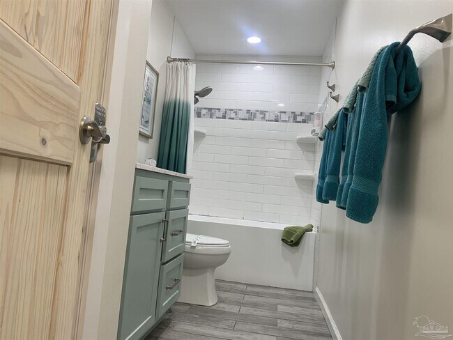 Foto del edificio - 2864 Villa Woods Cir