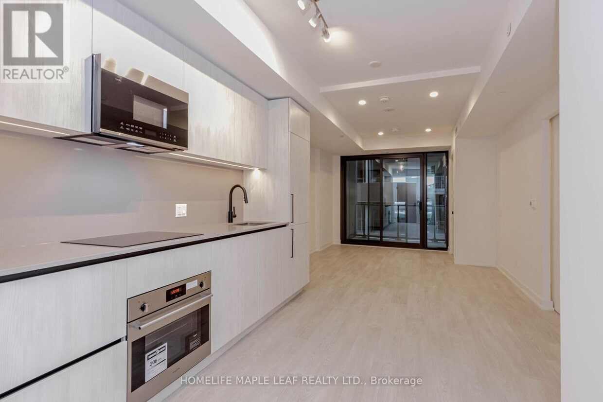 Primary Photo - 35 Parliament St