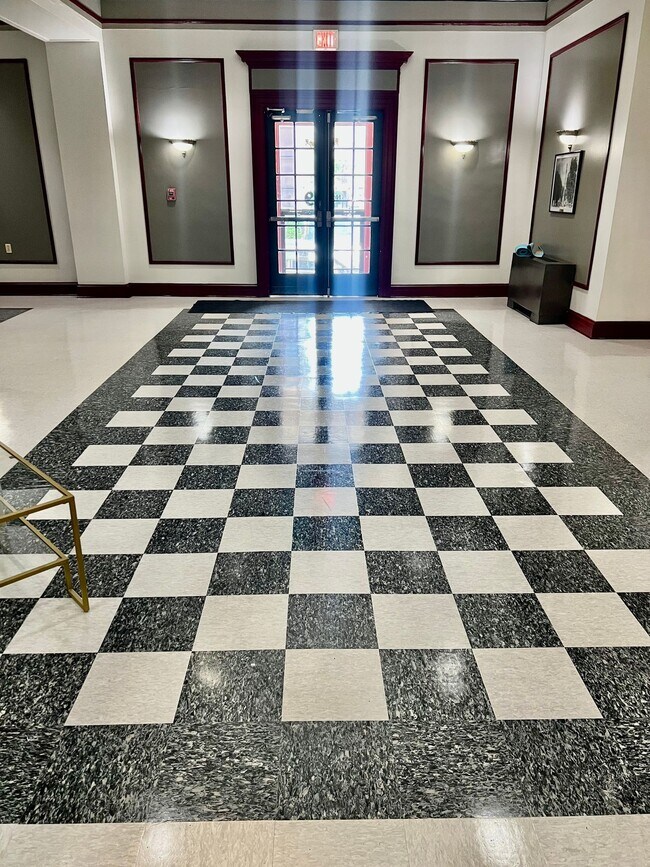 Foto del edificio - Spring Garden Apartments