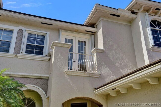 Foto del edificio - 606 W Circle Dr