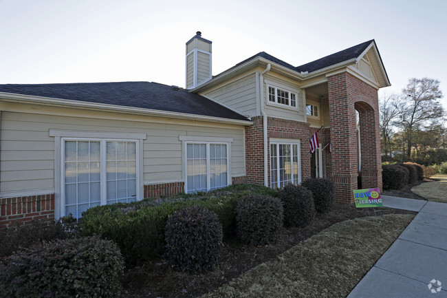 poplar place apartments greer