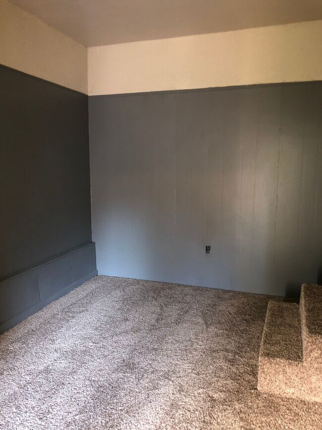 Foto del edificio - Cute 3-4 bed room, 1 bath home for rent in Moore near Santa Fe and NW 27th