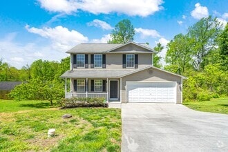 Building Photo - 8295 Oak Terrace Ln