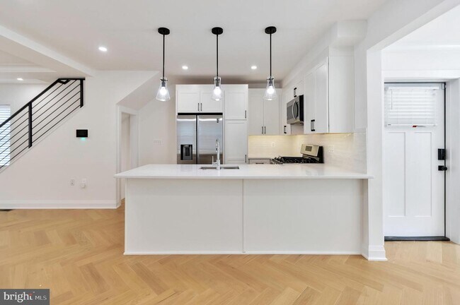 Foto del edificio - 3705 22nd St NE