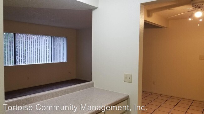 Foto del edificio - 4303-4401 Manchester Ave