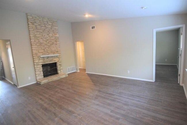 Foto del edificio - FOR RENT 3416 Harpers Ferry LN