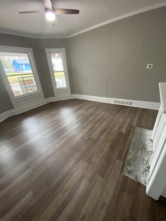 Foto del edificio - 34 S Wade Ave