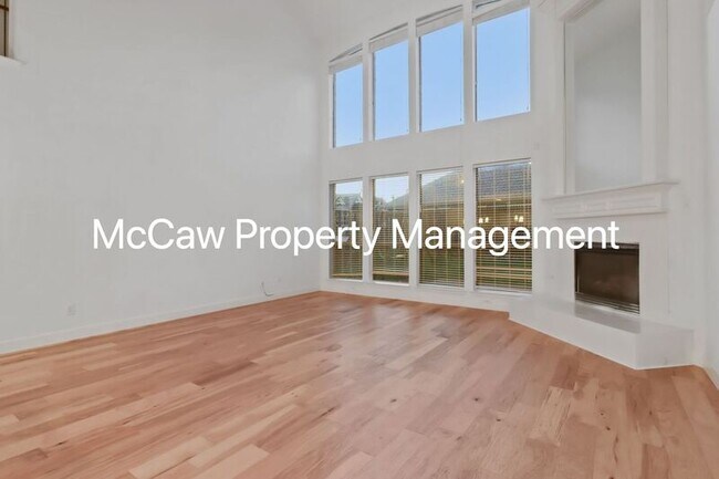 Foto del edificio - 5436 Centeridge Ln