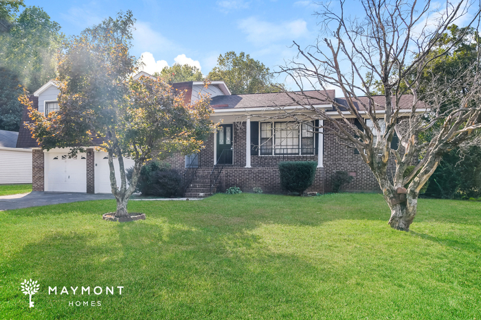 Primary Photo - Stunning Home in Huntsville