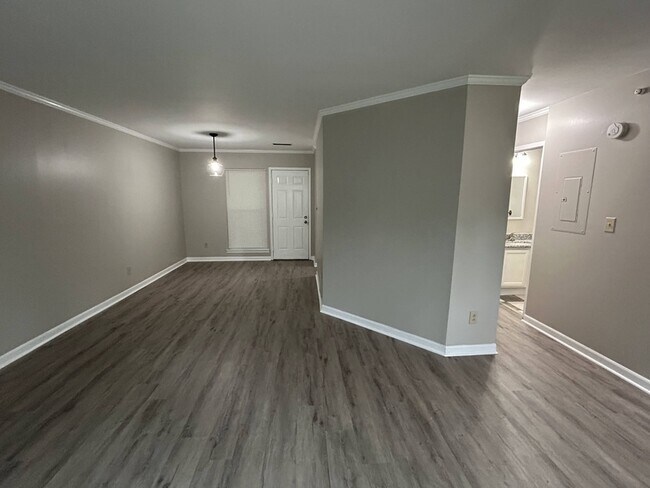 Foto del edificio - 407 Oakland Rd