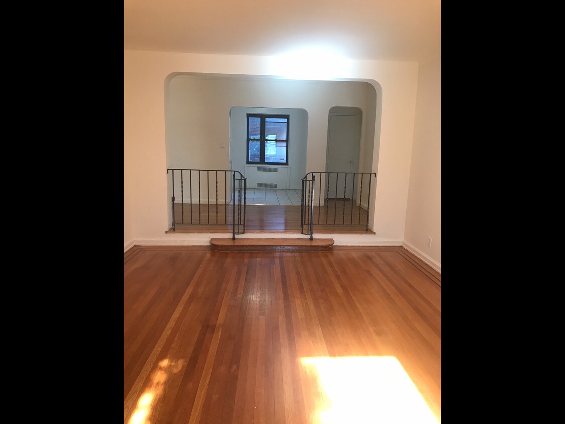 Primary Photo - 68-36 108th St
