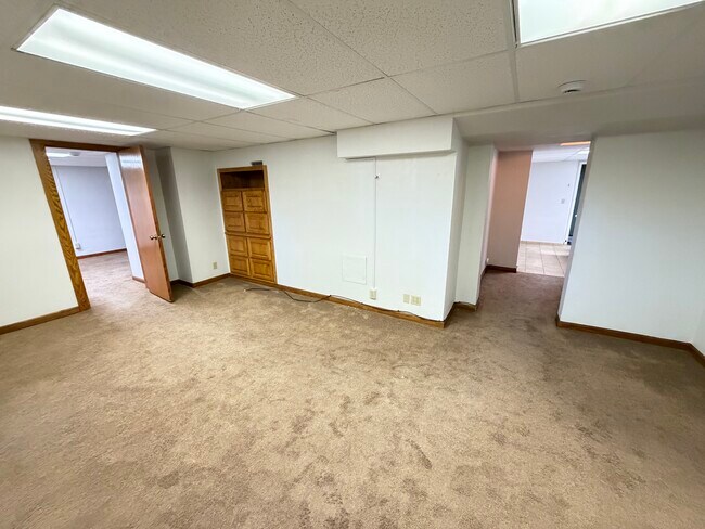 Foto del edificio - 323 N Leroux St