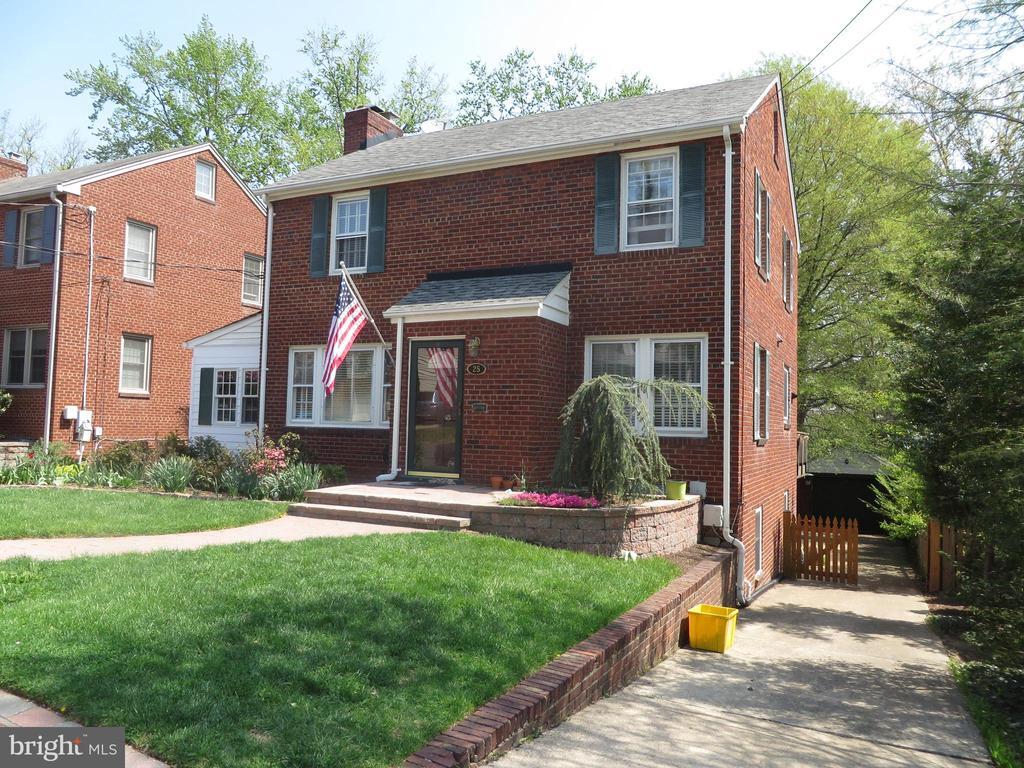 Primary Photo - 25 N Garfield St