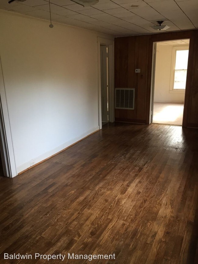 Foto del edificio - 1 br, 1 bath House - 213 Hedgecock Avenue