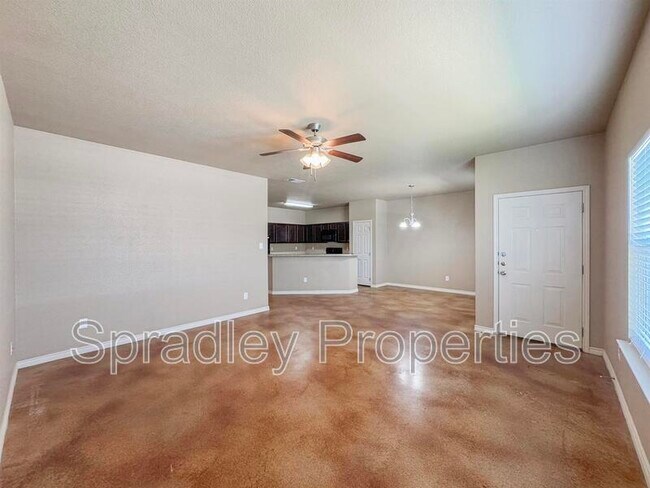 Foto del edificio - 7023 Cameron Park Rd