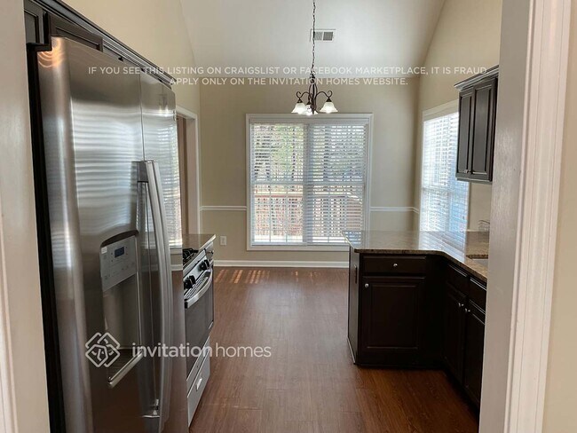 Foto del edificio - 4215 Mulberry Ridge Ln NE