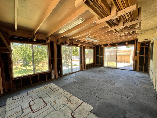 Building Photo - 11351 Rancho Del Oro Dr