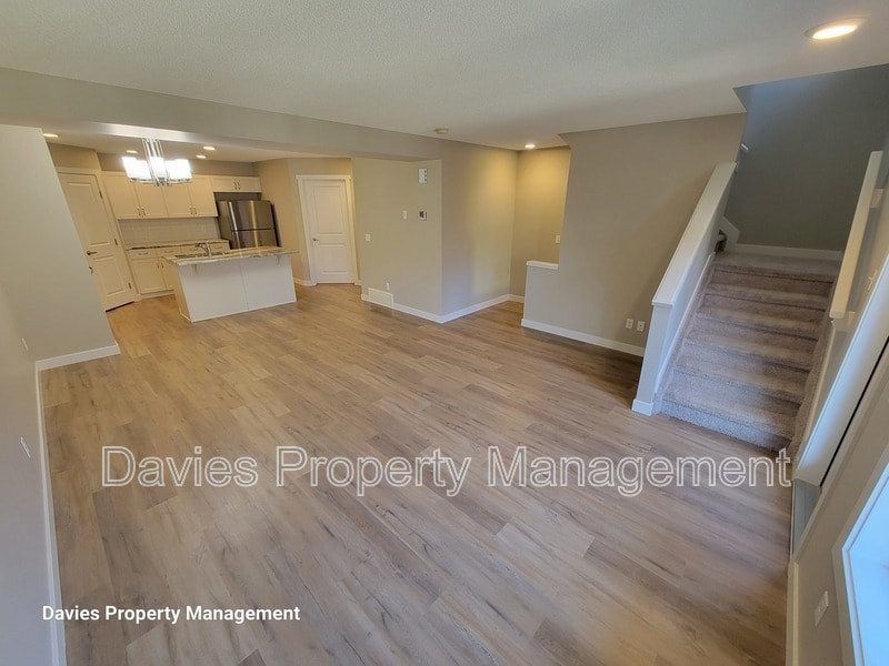 Photo du bâtiment - 165 Cy Becker Blvd NW