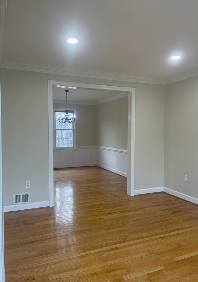 Building Photo - 13191 Ashvale Dr