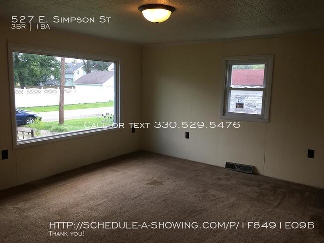 Foto del edificio - 527 E Simpson St