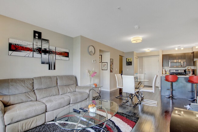 Building Photo - 5500 Mitchinson Way