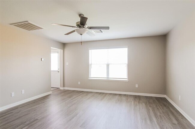 Building Photo - 26303 Michelangelo Dr