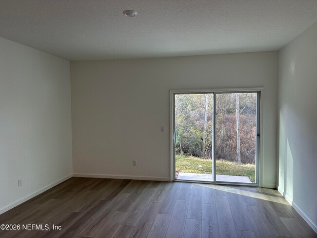 Foto del edificio - 531 Holly Lks Dr