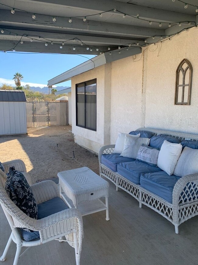 Building Photo - Beautiful BOHO Home Near the National Park