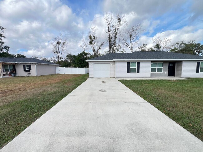 Building Photo - Awesome 3 BD/2BA Home in Summerfield!