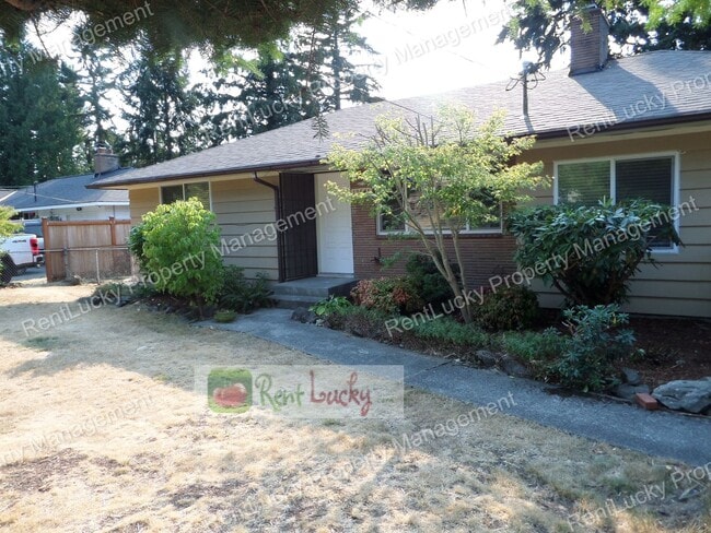 Building Photo - 19541 3rd Ave S