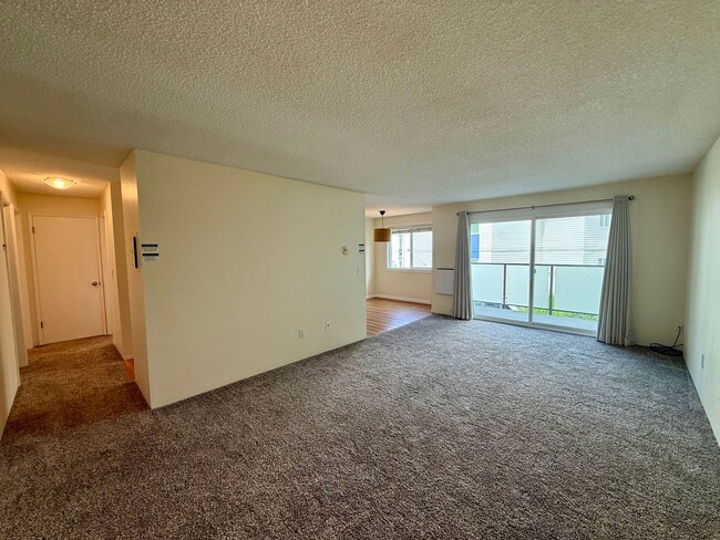 Building Photo - Windy Hills Condominium - Magnolia
