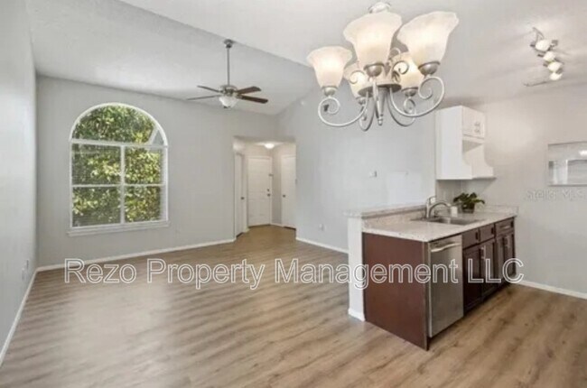 Foto del edificio - 2584 Grassy Point Dr