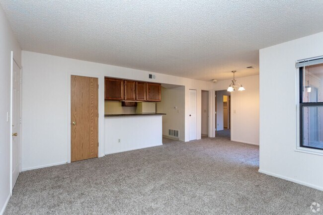 Interior Photo - Palmetto Club Apartments