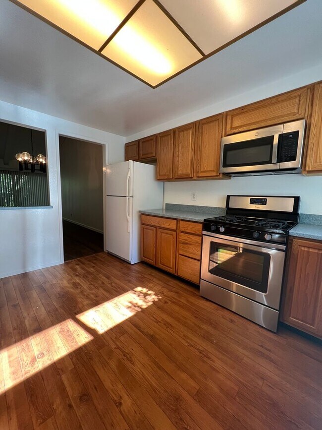 Foto del edificio - *** COMING SOON*** 2 Bedroom 2 Bathroom 2 Car Garage in Crosswoods HOA
