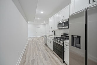 Building Photo - 2117 S 4th St