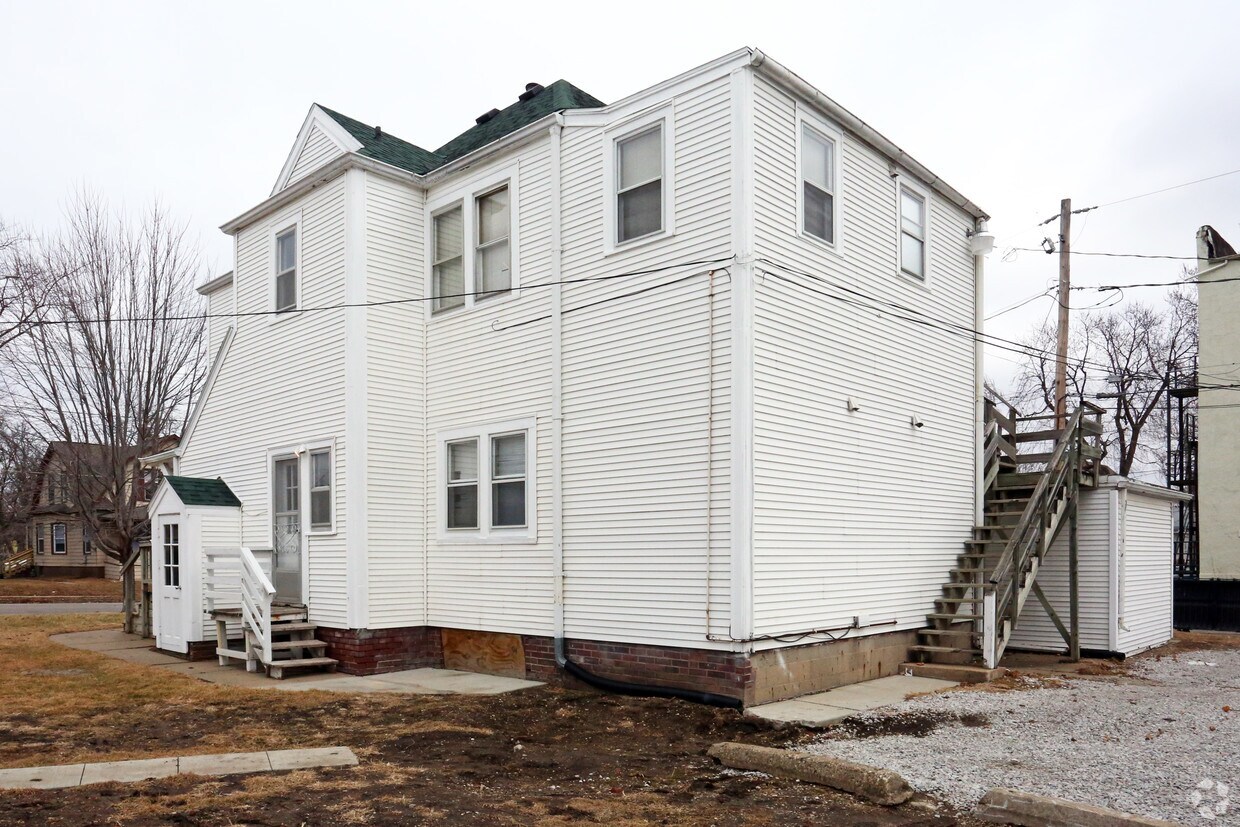 Foto del edificio - 2640 Cottage Grove Ave