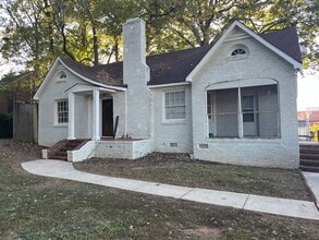 Building Photo - 1339 St Julien St