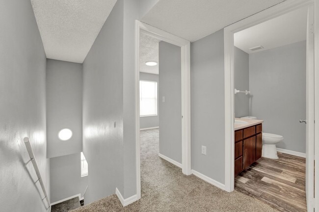 Foto del edificio - ****Beautiful 2 Bedroom 1.5 Bath in Orange...