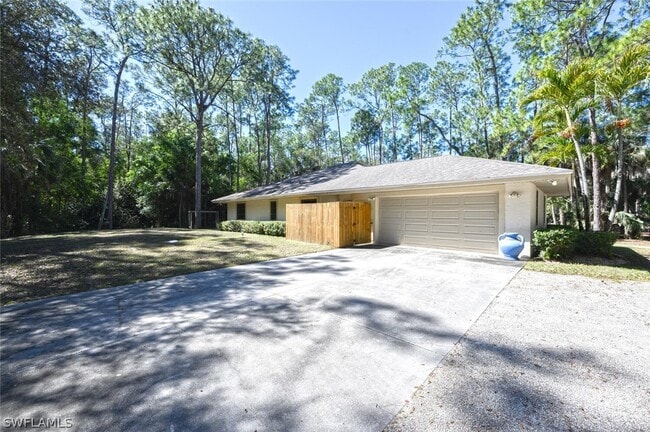 Building Photo - 5356 Sycamore Dr