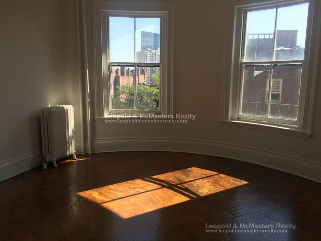 Foto del edificio - 26 Mount Vernon St