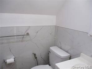 Foto del edificio - 256-07 87th Rd