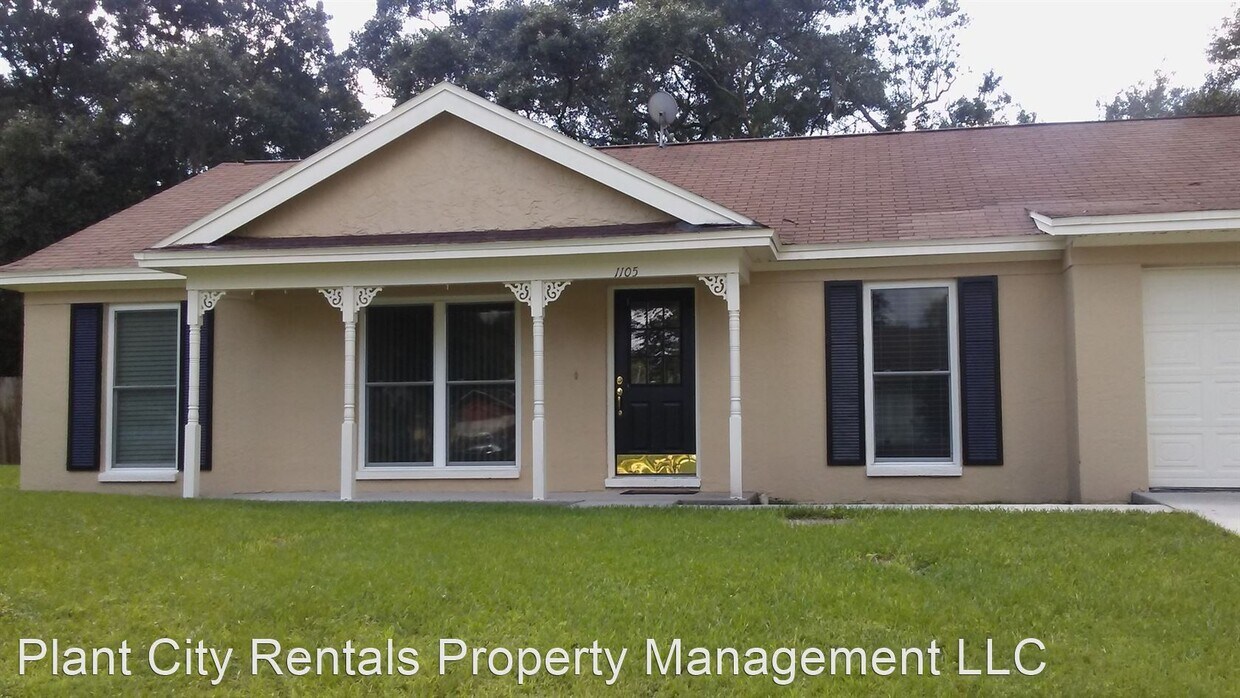 Primary Photo - 3 br, 2 bath House - 1105 Johnson Loop ****