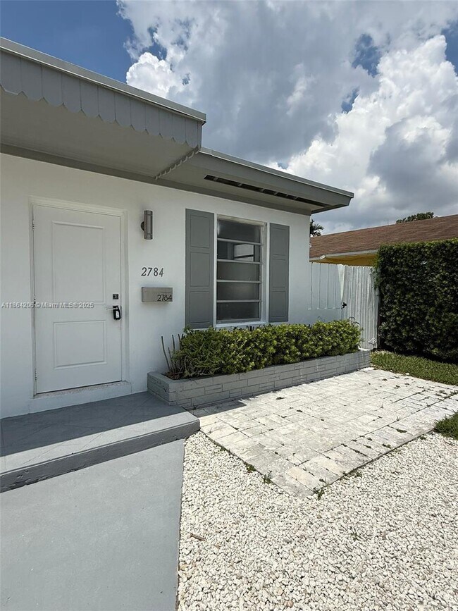 Foto del edificio - 2784 SW 31st Pl