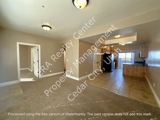Foto del edificio - 576 W 1045 N