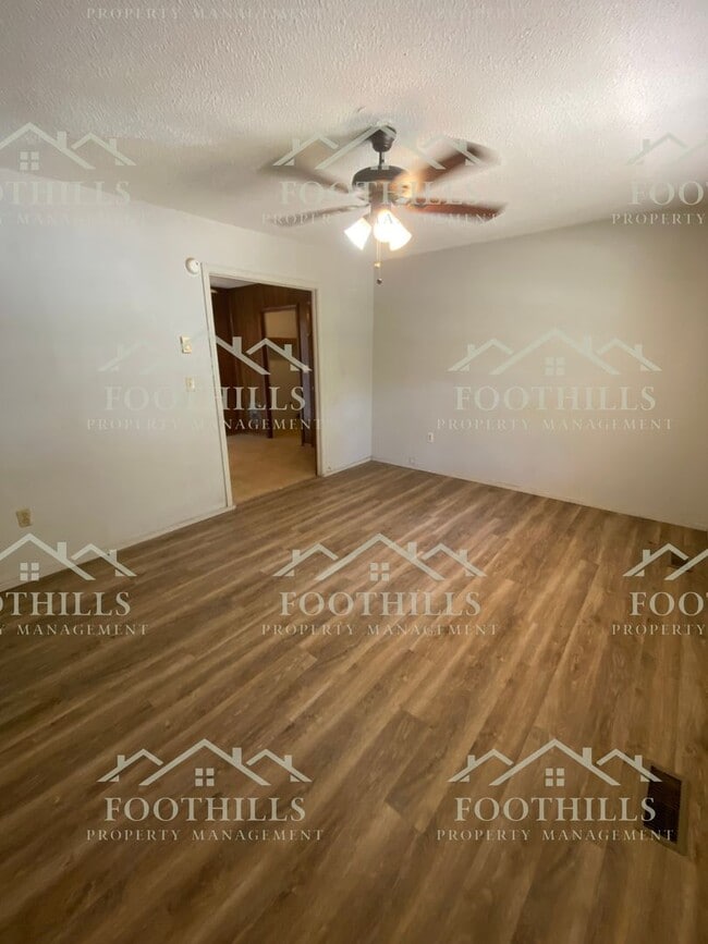 Building Photo - Ideal Anderson Home for Comfortable Living!